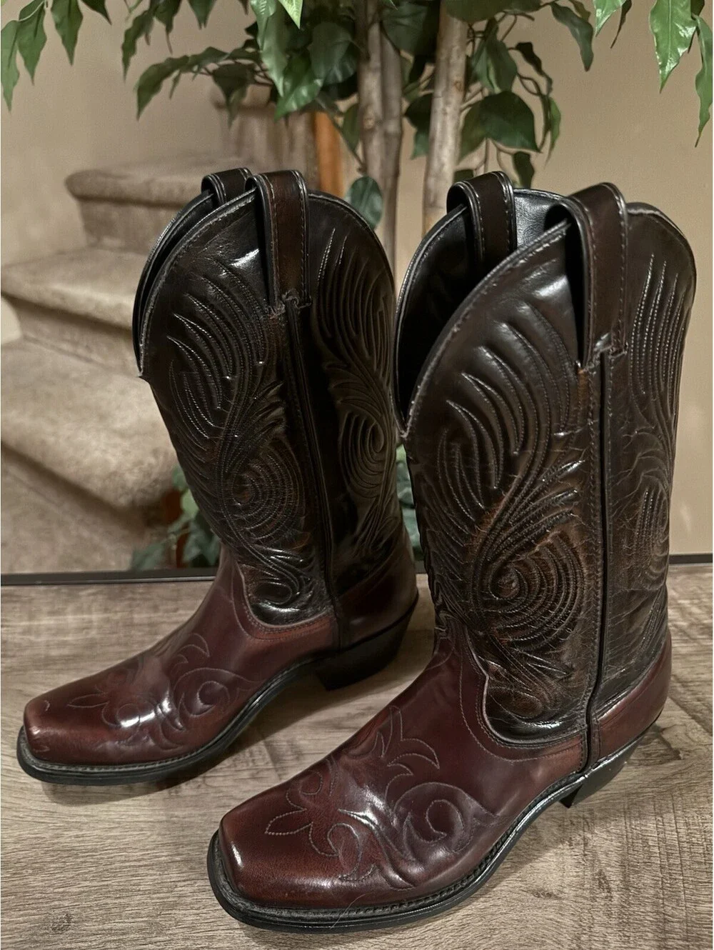 Laredo Men’s Cowboy Boots Mahogany Leather Vamp Size 7.5 D